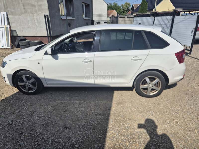 Škoda Rapid 2014. god. -  kompletan auto u delovima