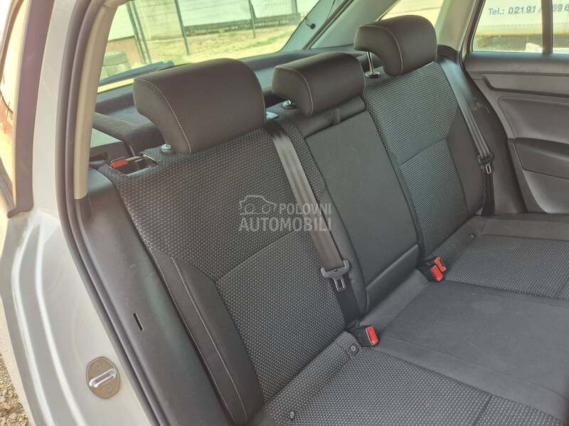 Škoda Rapid 2014. god. -  kompletan auto u delovima