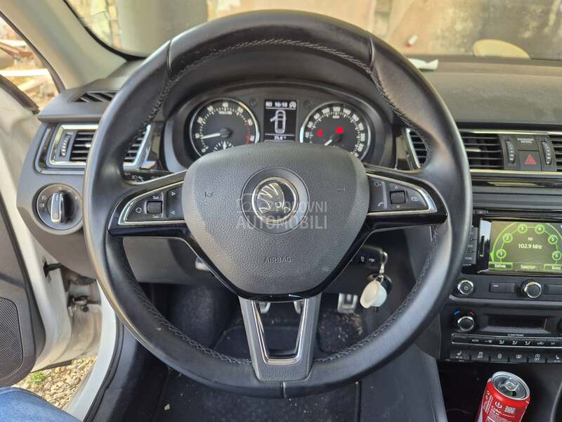 Škoda Rapid 2014. god. -  kompletan auto u delovima