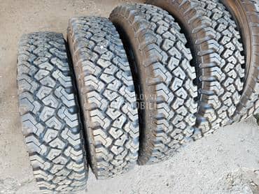 Dunlop 225/100 R16 Sve sezone