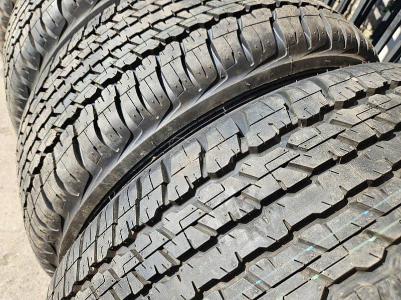 Dunlop 285/65 R17 Sve sezone