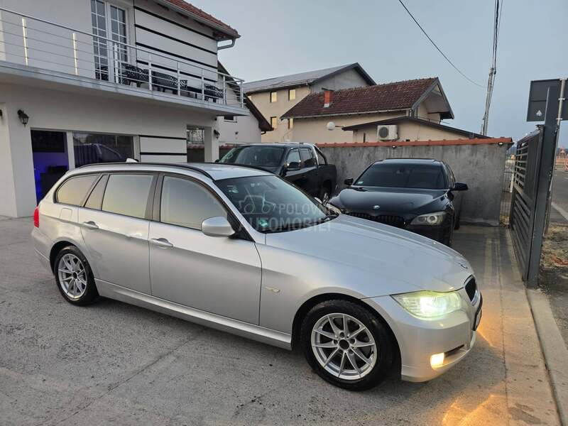BMW 320 