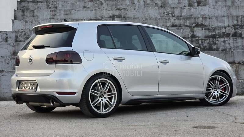 Volkswagen Golf 6 GTI DSG