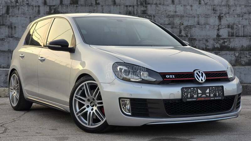 Volkswagen Golf 6 GTI DSG
