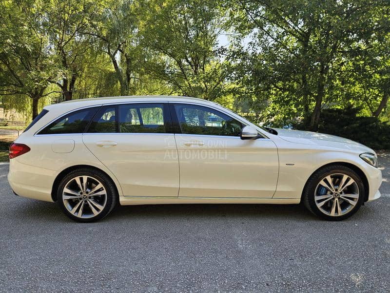 Mercedes Benz C 350e 