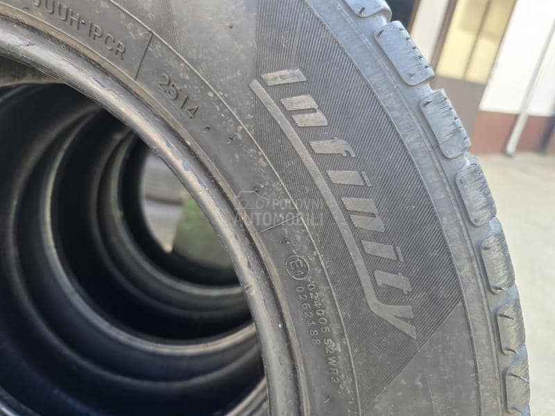 Waterfall 225/65 R17 Zimska