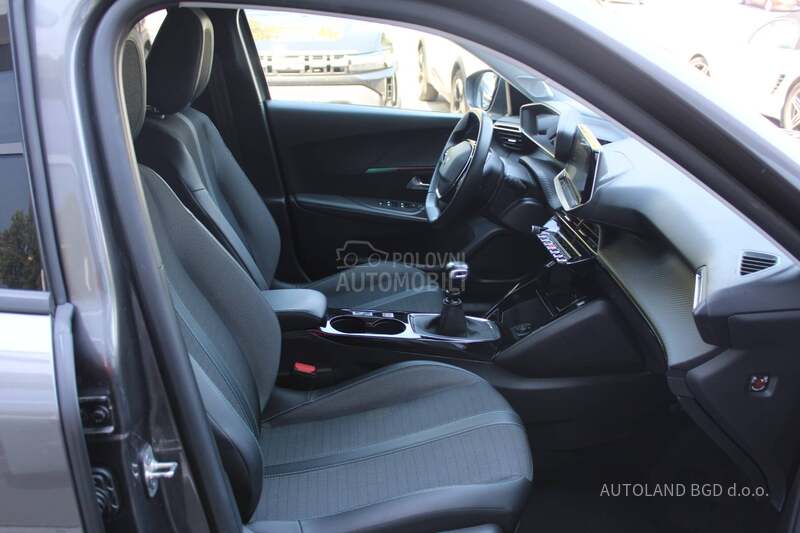 Peugeot 2008 1.2 PURETECH ACTIVE