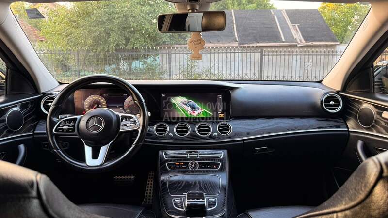Mercedes Benz E 200 avangard  zamen