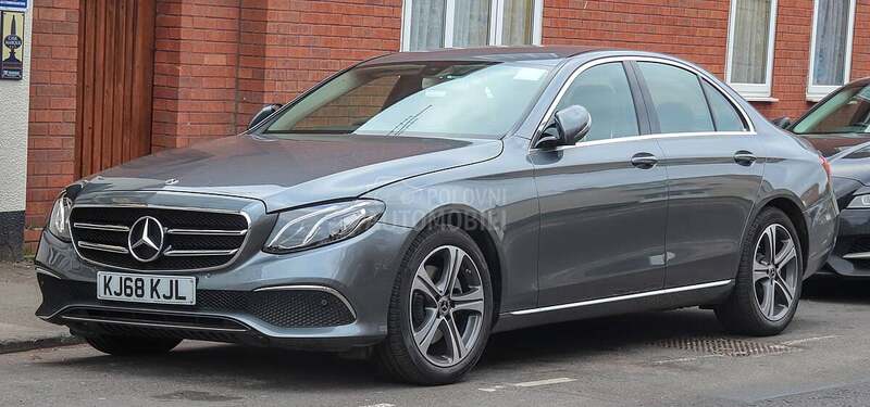 Mercedes Benz E 220 W213 W212 2017. god. -  kompletan auto u delovima