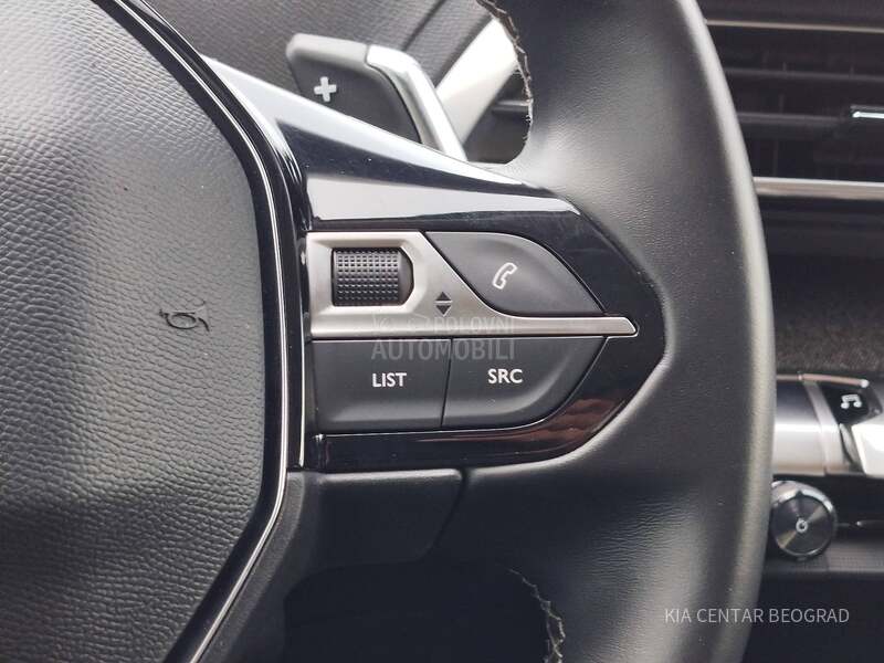 Peugeot 5008 1.5 HDI ALLURE A/T