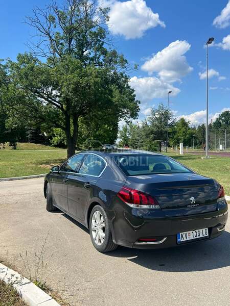 Peugeot 508 hybrid 2.0