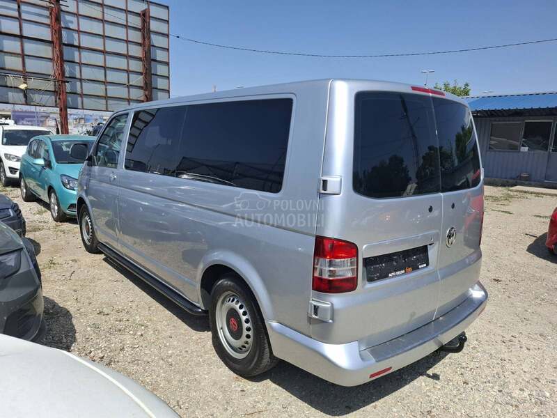 Volkswagen Transporter T5 2.0 TDI 5 mesta