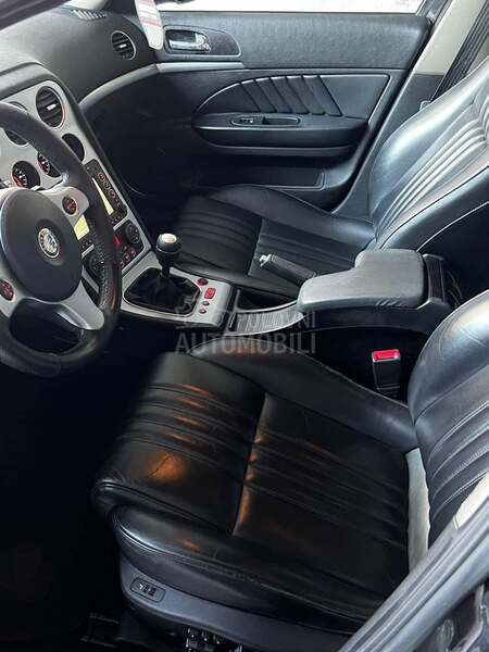 Alfa Romeo 159 
