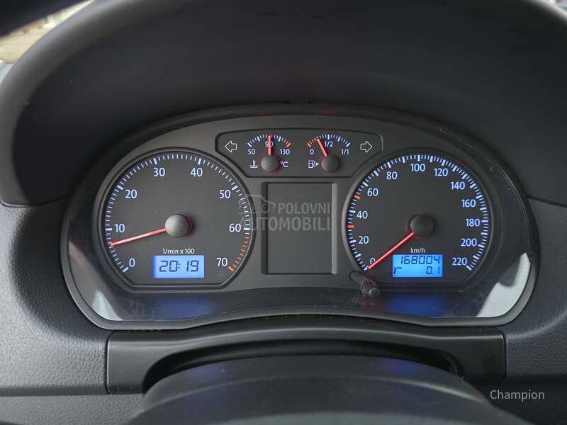 Volkswagen Polo 1.6 COMFORTLINE