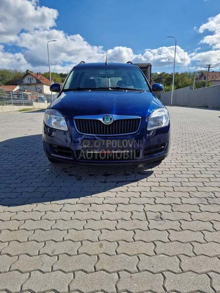 Škoda Roomster 