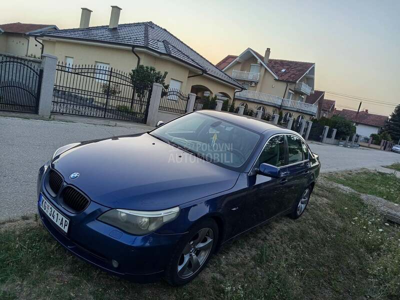 BMW 520 