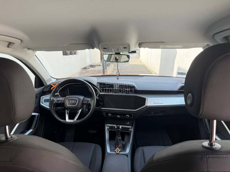 Audi Q3 Black Edition