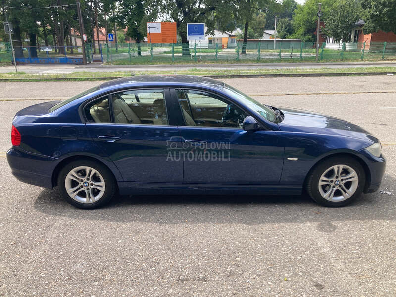 BMW 316 E90