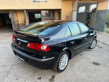 Stop svetla i stop lampe za Renault Laguna od 2005. do 2007. god.