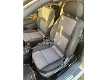 Sedište za Volkswagen Golf 4 od 2000. do 2004. god.