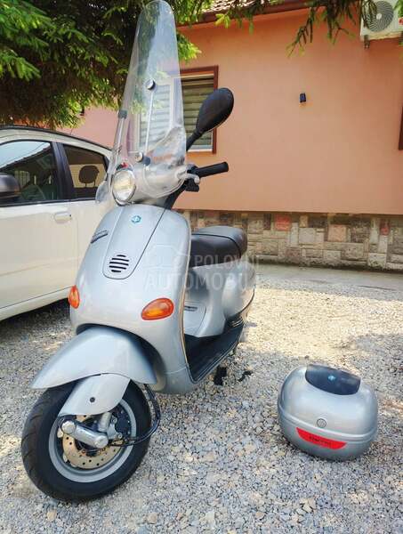 Piaggio VESPA