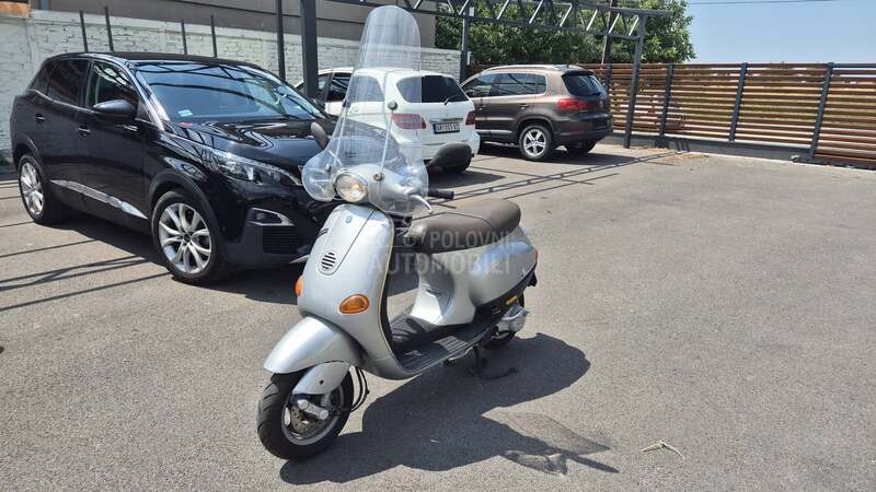 Piaggio VESPA
