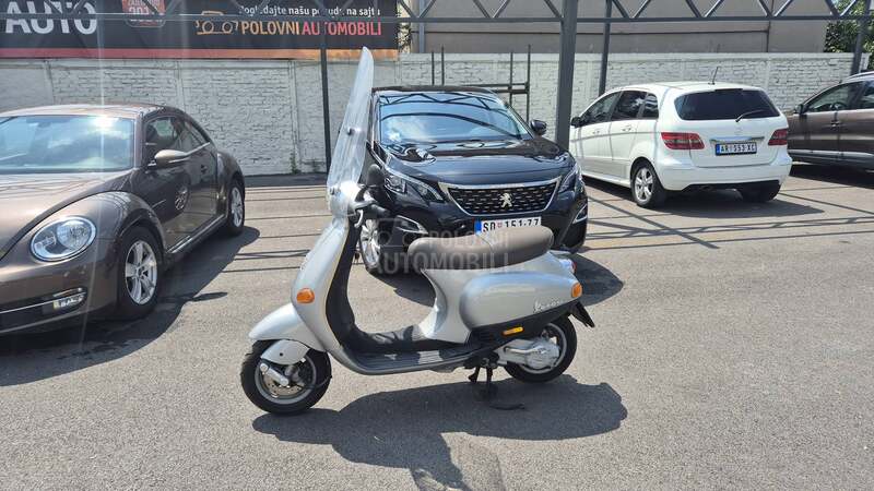 Piaggio VESPA