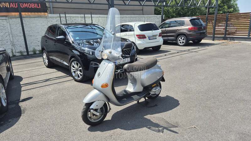 Piaggio VESPA