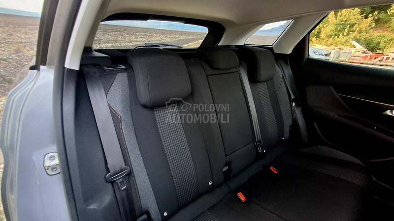 Peugeot 3008 1.2VIRTUAL