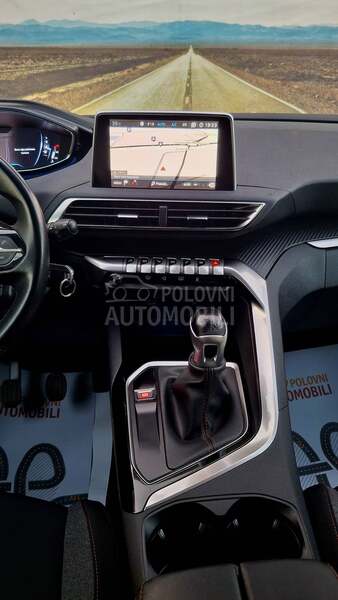 Peugeot 3008 1.2VIRTUAL