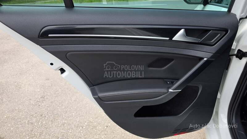 Volkswagen Golf 7 1.4 TGI HI-LINE DSG