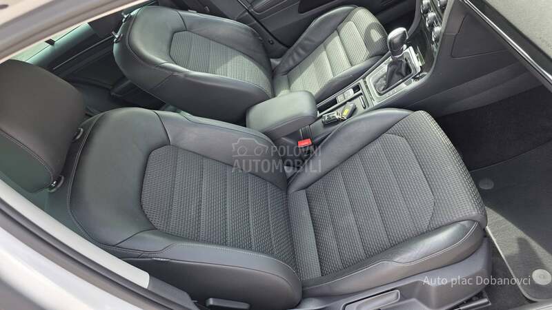 Volkswagen Golf 7 1.4 TGI HI-LINE DSG