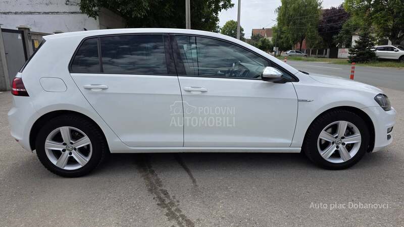 Volkswagen Golf 7 1.4 TGI HI-LINE DSG