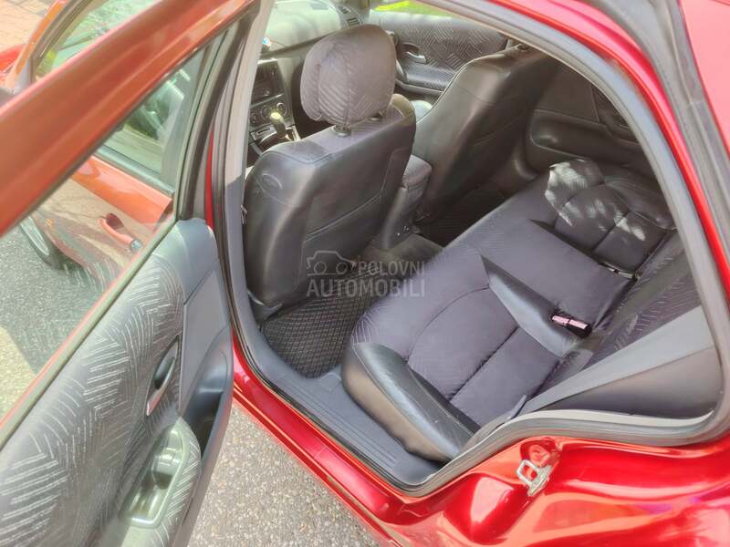 Renault Laguna 1.8