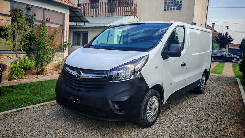 Opel Vivaro 1.6 CDTI / N A V I