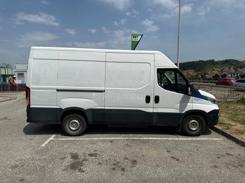 Iveco 35 35s14n CNG