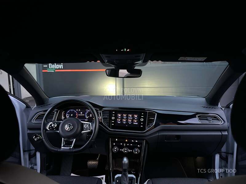 Volkswagen T-Roc SPORT VIRTUAL  2.0