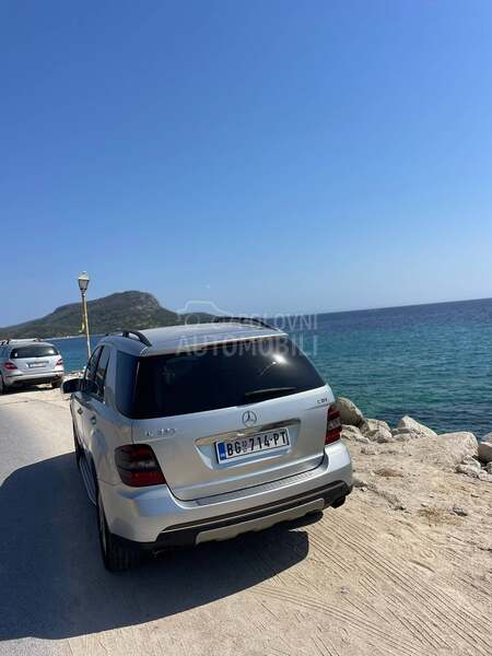 Mercedes Benz ML 320 