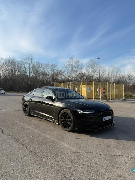 Audi S6 