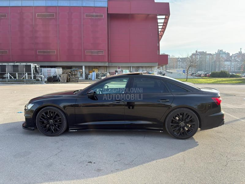 Audi S6 