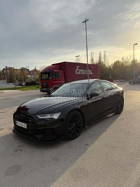 Audi S6 