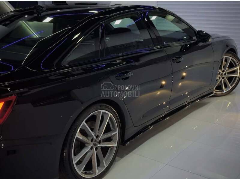 Audi S6 