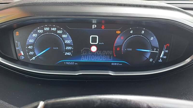 Peugeot 3008 1.6 HDI AUT