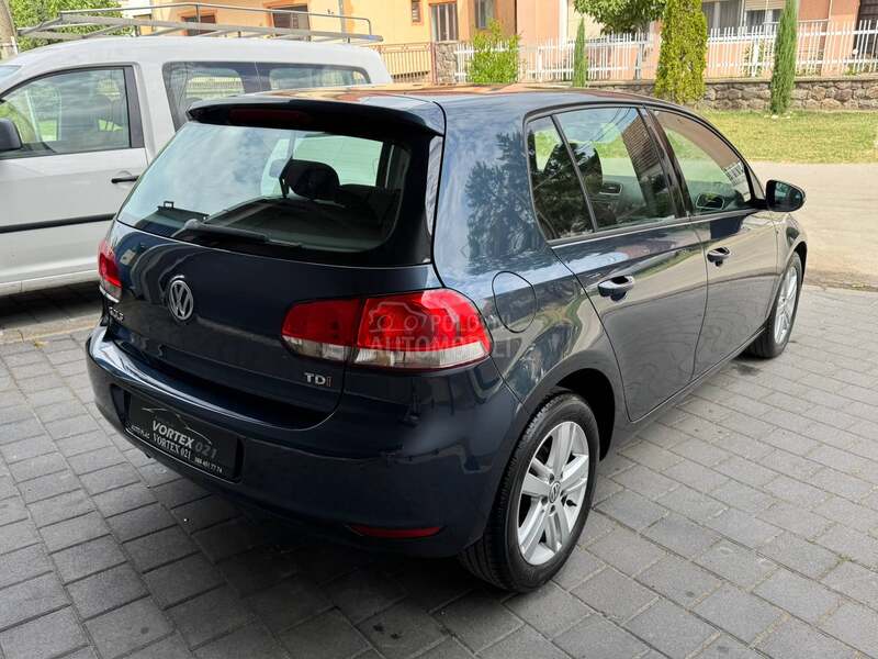 Volkswagen Golf 6 1.6 TDI MATCH