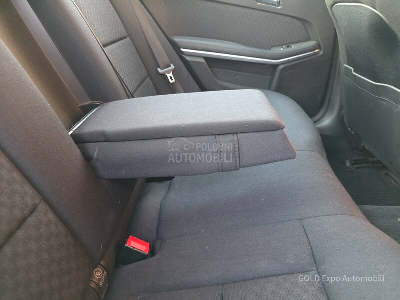 Mercedes Benz E 200 2.1 AUT ELEGANCE