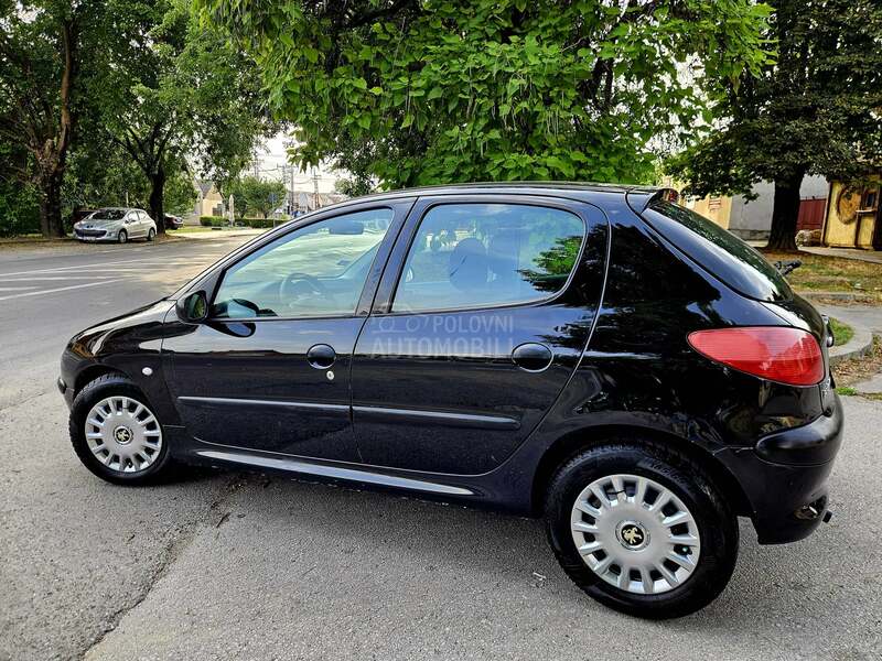 Peugeot 206 2.0 HDI LUTKICAA
