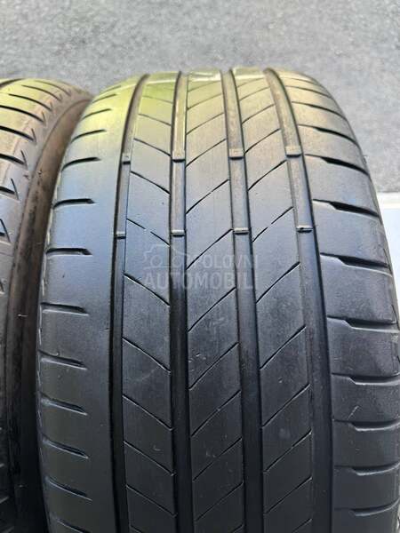 Bridgestone 255/45 R19 Letnja