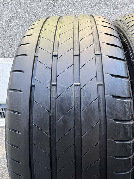 Bridgestone 255/45 R19 Letnja
