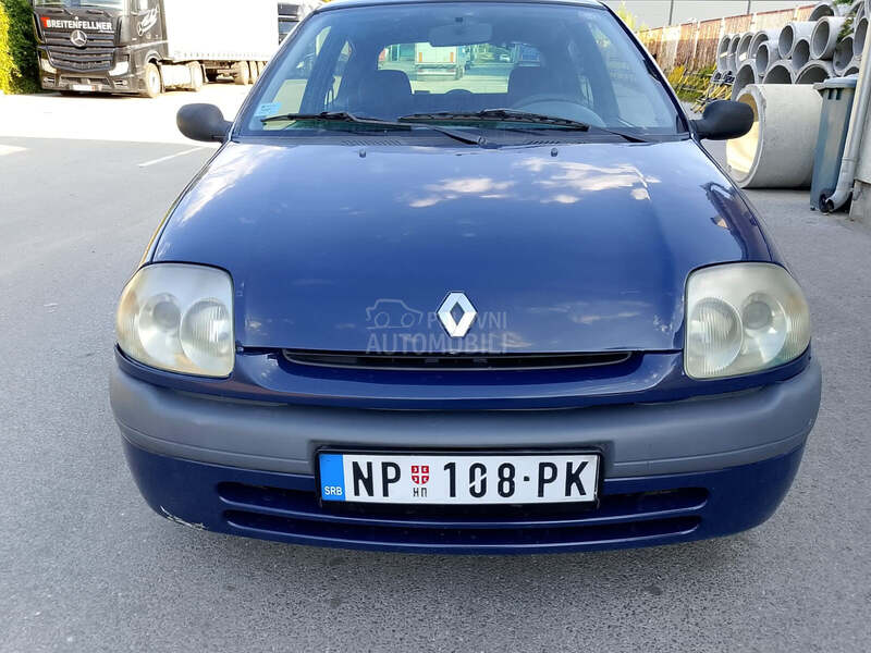 Renault Clio 