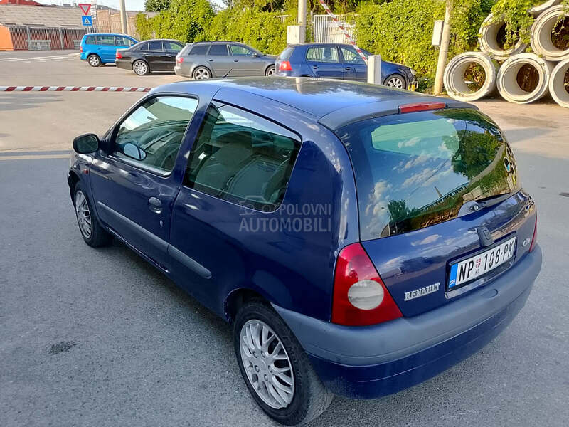 Renault Clio 